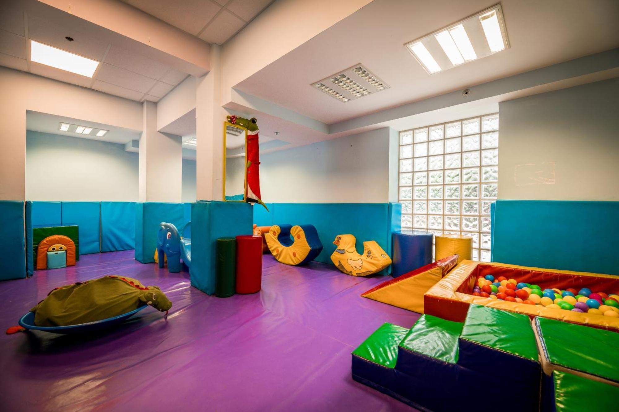 C Hotel Neve Ilan Luaran gambar